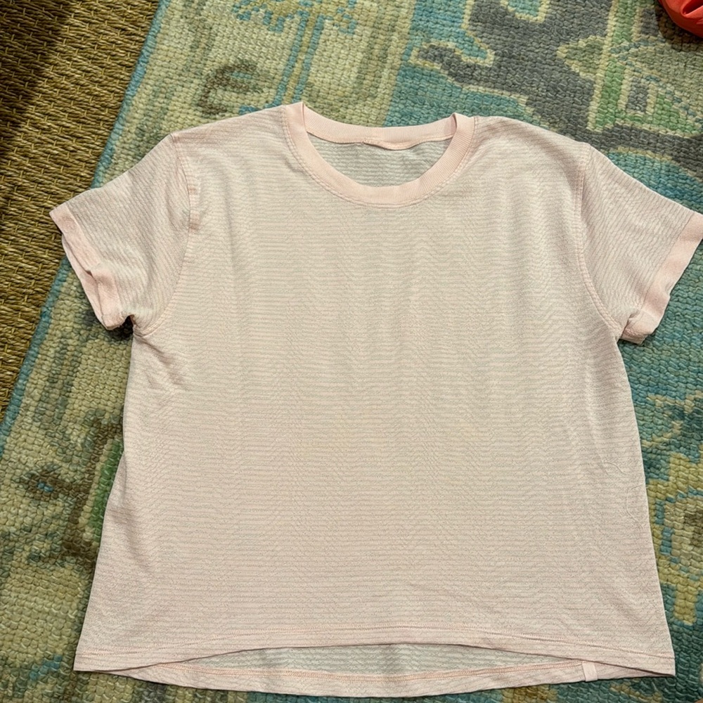 Lululemon pink Top Loose Fit
